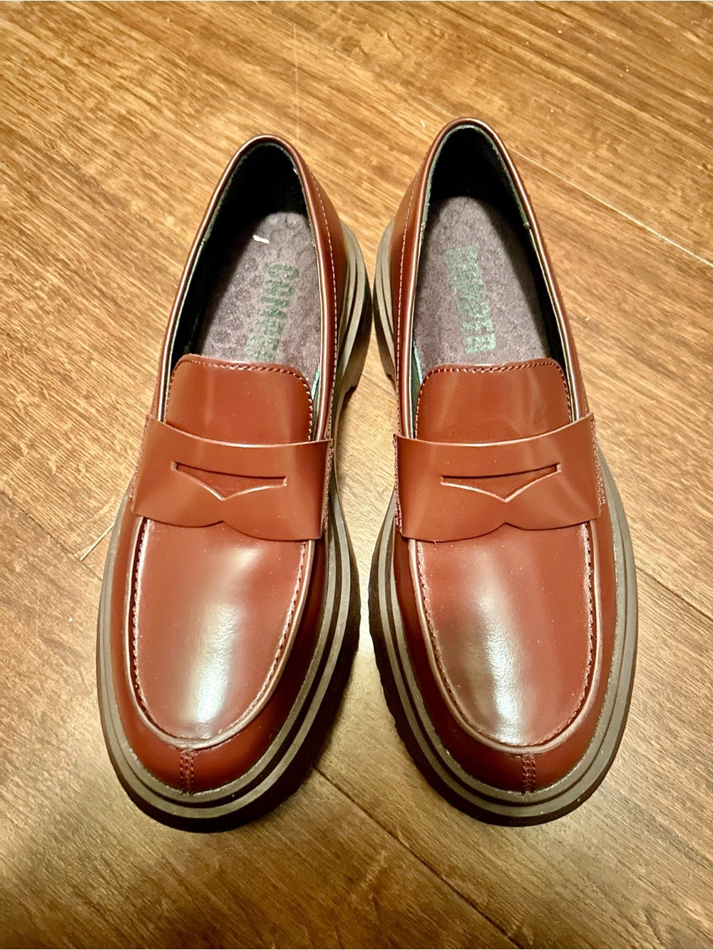 NWOT Camper Walden Burgundy Leather Moccasins - Picture 6 of 12